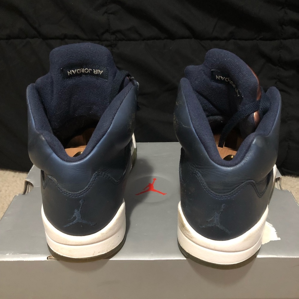 Air Jordan 5 - Picture 5 of 8